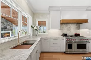 68 Grandview Ave, Upper Saddle River, NJ 07458 - Photo 7