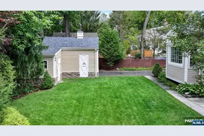 80 Large Avenue, Hillsdale, NJ 07642 - Photo 23