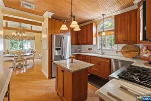 80 Large Ave, Hillsdale, NJ 07642 - Photo 9