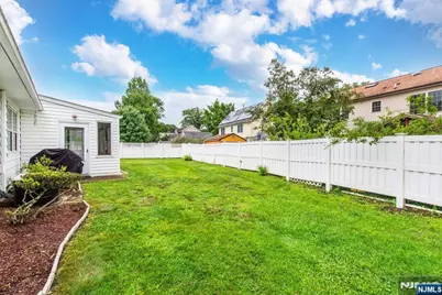 37 Susan Avenue, Midland Park, NJ 07432 - Photo 23