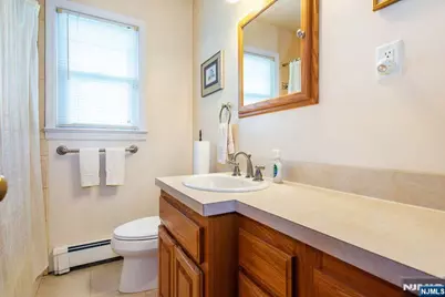 37 Susan Avenue, Midland Park, NJ 07432 - Photo 21