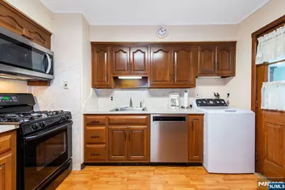 37 Susan Avenue, Midland Park, NJ 07432 - Photo 13