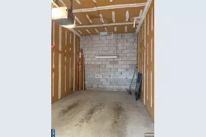 204 Indian Hollow 204 #204, Mahwah, NJ 07430 - Photo 21