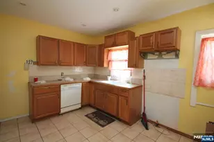 142 Orange St, Englewood, NJ 07631 - Photo 11