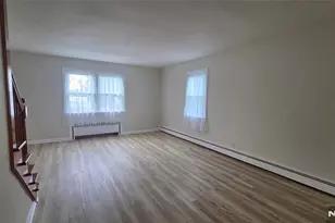 122 Westview Ave, Paramus, NJ 07652 - Photo 7