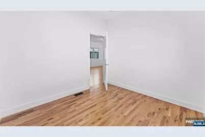 246 Cortlandt Street 1 #1, Belleville, NJ 07109 - Photo 9