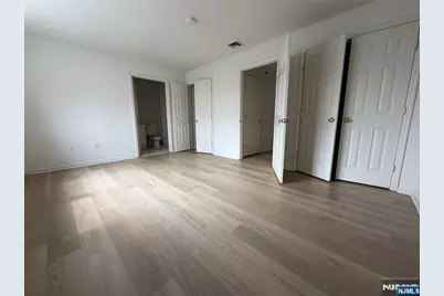 33 Prospect Street 10 #10, Palisades Park, NJ 07650 - Photo 7
