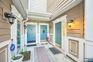 135 Abbie Ct, Guttenberg, NJ 07093 - Photo 3
