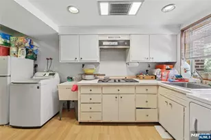 12 Beverly Rd, Englewood Cliffs, NJ 07632 - Photo 29