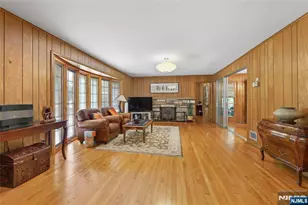 12 Beverly Rd, Englewood Cliffs, NJ 07632 - Photo 3