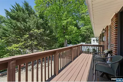 12 Beverly Road, Englewood Cliffs, NJ 07632 - Photo 11