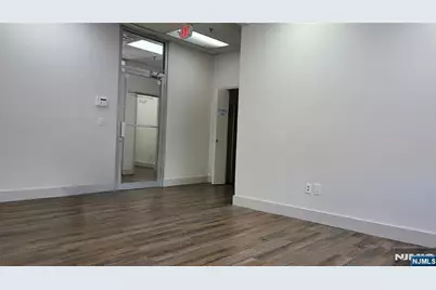 111 Charlotte Place 201A #201A, Englewood Cliffs, NJ 07632 - Photo 5