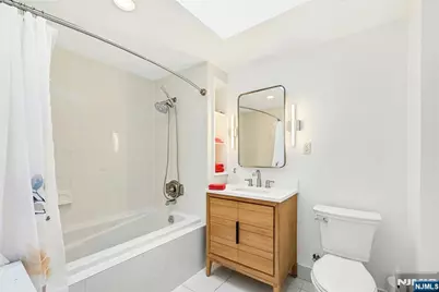 31 4th Street, Park Ridge, NJ 07656 - Photo 13