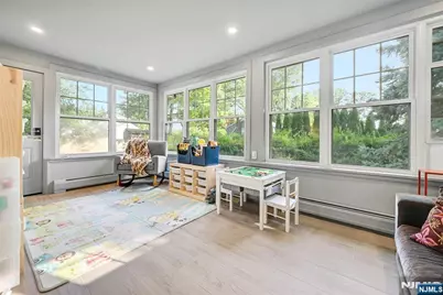 31 4th Street, Park Ridge, NJ 07656 - Photo 9