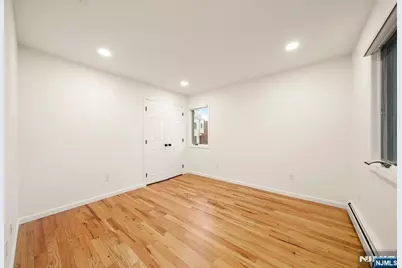 157 English Street, Fort Lee, NJ 07024 - Photo 21