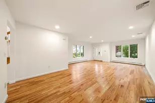 157 English St, Fort Lee, NJ 07024 - Photo 3