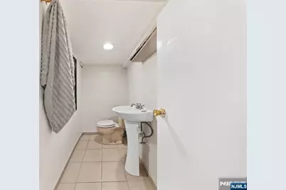 373 Oak Street, Passaic, NJ 07055 - Photo 19