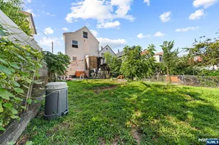 373 Oak St, Passaic, NJ 07055 - Photo 17