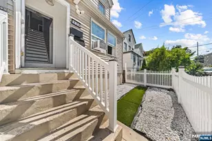 373 Oak St, Passaic, NJ 07055 - Photo 3