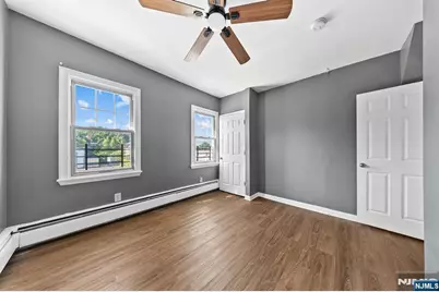 373 Oak Street, Passaic, NJ 07055 - Photo 31