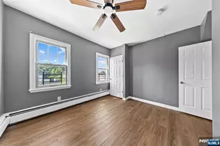 373 Oak St, Passaic, NJ 07055 - Photo 31