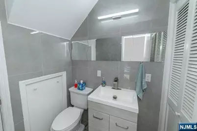 24 Chatham Road, West Milford, NJ 07421 - Photo 13