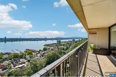3 Horizon Road #1015, Fort Lee, NJ 07024 - Photo 5