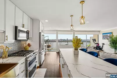 3 Horizon Road #1015, Fort Lee, NJ 07024 - Photo 3