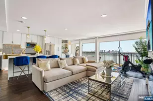 3 Horizon Rd, Fort Lee, NJ 07024 - Photo 3