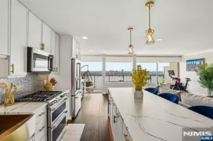 3 Horizon Rd, Fort Lee, NJ 07024 - Photo 3