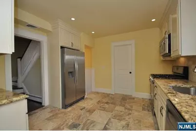 179 Scharer Avenue, Northvale, NJ 07647 - Photo 9