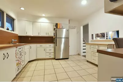 87 Stony Ridge Drive, Hillsdale, NJ 07642 - Photo 7