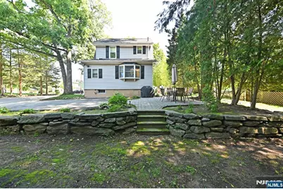 79 Westend Avenue, Westwood, NJ 07675 - Photo 21