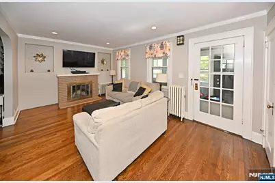 79 Westend Avenue, Westwood, NJ 07675 - Photo 5