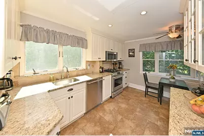 79 Westend Avenue, Westwood, NJ 07675 - Photo 9