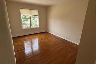 2450 7th St, Fort Lee, NJ 07024 - Photo 5