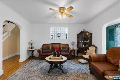 371 Park Avenue, Fairview, NJ 07022 - Photo 3
