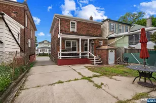 371 Park Ave, Fairview, NJ 07022 - Photo 41