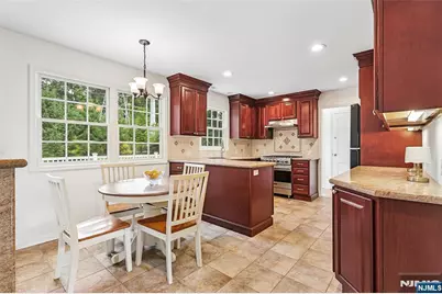 15 Byron, North Caldwell, NJ 07006 - Photo 13