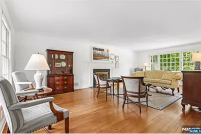 15 Byron, North Caldwell, NJ 07006 - Photo 5