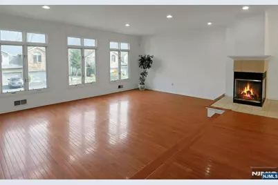 20 Lakeview Drive, Old Tappan, NJ 07675 - Photo 5