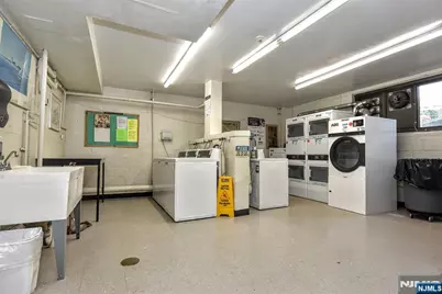 25 Grand Avenue 2J #2J, Hackensack, NJ 07601 - Photo 37
