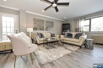 25 Grand Avenue 2J #2J, Hackensack, NJ 07601 - Photo 9