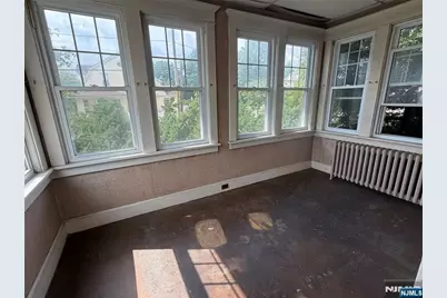 55 Thoma Avenue, Maywood, NJ 07607 - Photo 5