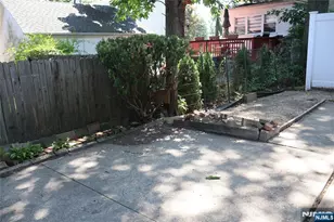 1032 Glen Rd, Fort Lee, NJ 07024 - Photo 33