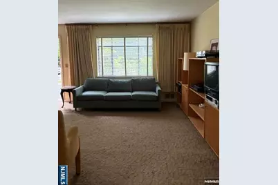 25 Glenwood Avenue, Demarest, NJ 07627 - Photo 5