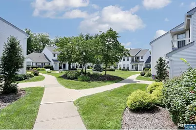 73 Konight Court, Mahwah, NJ 07430 - Photo 19