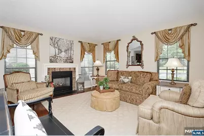 73 Konight Court, Mahwah, NJ 07430 - Photo 5