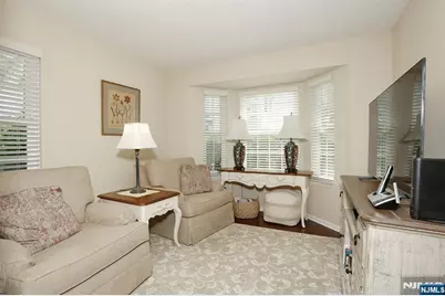 73 Konight Court, Mahwah, NJ 07430 - Photo 15