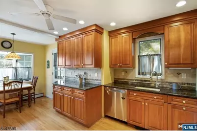 35 Lowell Street, Westwood, NJ 07675 - Photo 11